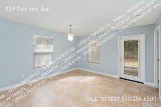 202 Paschel Ave in Mary Esther, FL - Building Photo - Building Photo