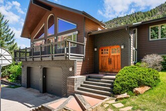 377 Crystal Ln in Carbondale, CO - Building Photo - Building Photo