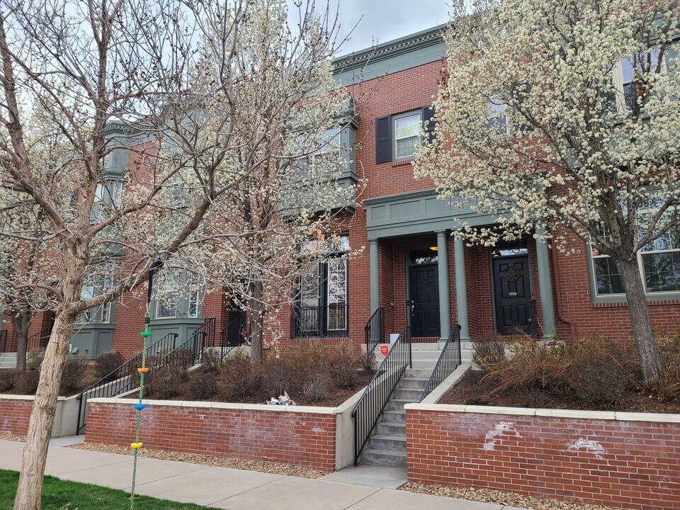 2963 Xenia St in Denver, CO - Building Photo