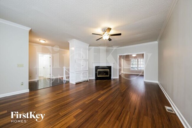 914 Flicker Ln in High Point, NC - Building Photo - Building Photo