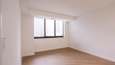 Water Park Towers in Arlington, VA - Foto de edificio - Building Photo