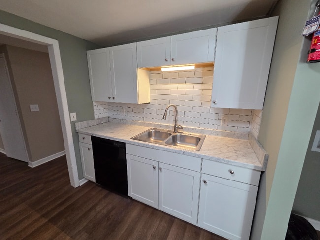property at 2422-2424-2424 Tinnell Ct