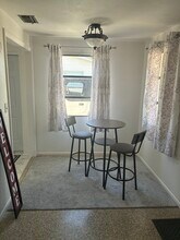 5250 99th Ter N, Unit B in Pinellas Park, FL - Foto de edificio - Building Photo