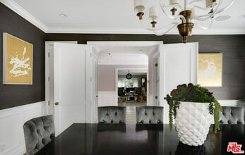 1214 Coldwater Canyon Dr in Beverly Hills, CA - Building Photo - Building Photo