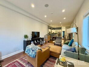 151 V St NW-Unit -#1 in Washington, DC - Building Photo - Building Photo