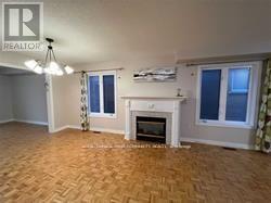 37 Elmrill Rd in Markham, ON - Building Photo - Building Photo