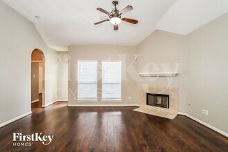 28607 Hidden Lake W in Magnolia, TX - Building Photo - Building Photo
