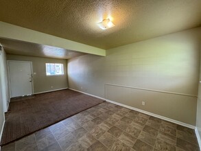 302 Wolf St in Killeen, TX - Foto de edificio - Building Photo