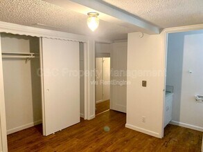 489 Laurel Ave in Pacific Grove, CA - Building Photo - Building Photo