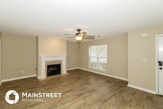 5368 Milton Ridge Dr in Arlington, TN - Foto de edificio - Building Photo