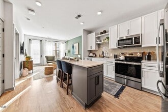 1950 Grisdale Ln, Unit C2B in Cary, NC - Building Photo - Building Photo