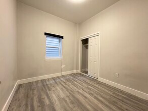 78 Columbia Ave, Unit 1 in Newark, NJ - Foto de edificio - Building Photo