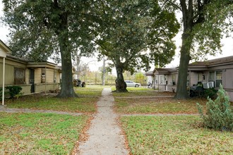 3121 Brewster St in Houston, TX - Building Photo - Building Photo