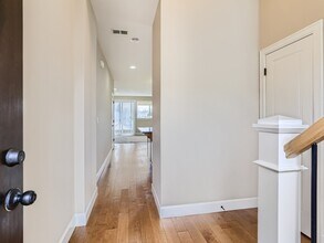 6102 NW 170th Ave in Portland, OR - Building Photo - Building Photo