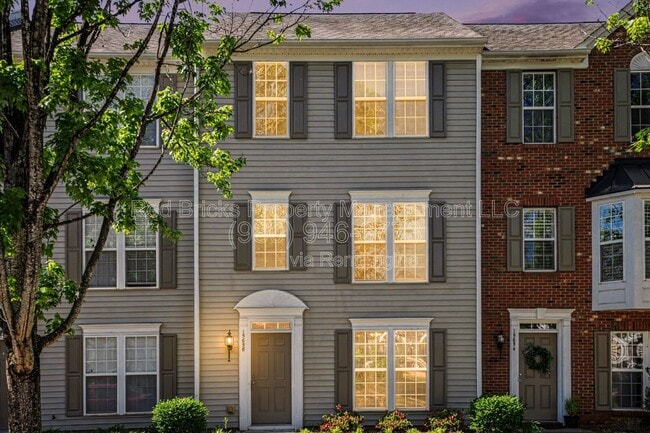 15658 King Louis Ct in Charlotte, NC - Building Photo - Building Photo