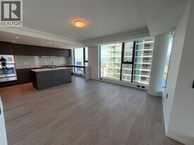 1408 Robson St in Vancouver, BC - Building Photo