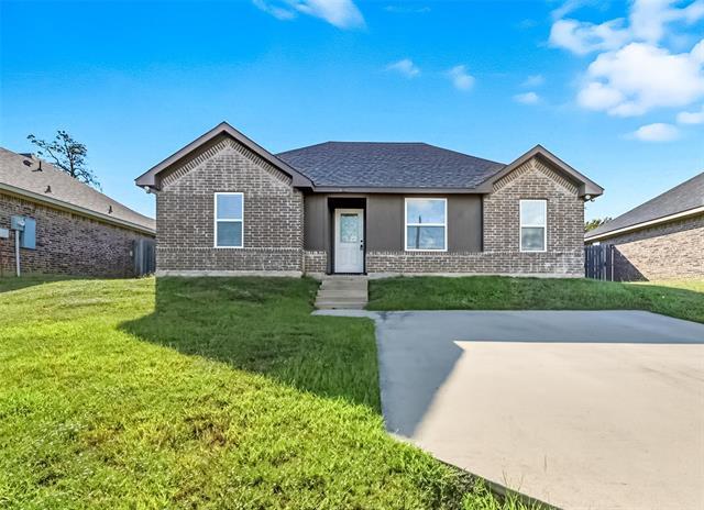 property at 913 N Barrett Ave