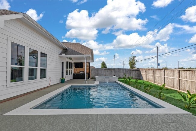 31926 McKinley Run Dr in Hockley, TX - Building Photo - Building Photo