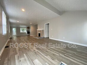 6046 2nd Ave in Miamisburg, OH - Building Photo - Building Photo