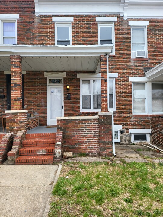 3428 Cardenas Ave in Baltimore, MD - Building Photo