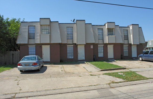 4060 Durand St in Metairie, LA - Building Photo - Building Photo