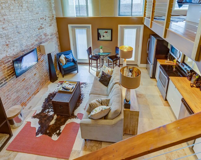 1414 N Washington St Apartments and Nearby Vicksburg Apartments For