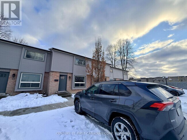 253 Taylor St in London, ON - Building Photo - Building Photo