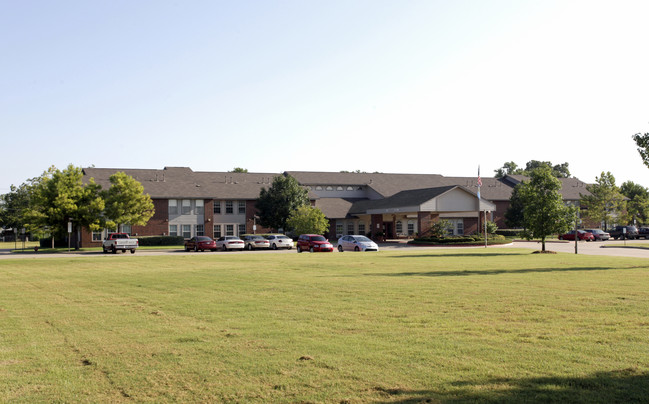 Autumn Park in Bixby, OK - Foto de edificio - Building Photo