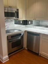 502 Park Ave in New York, NY - Building Photo - Building Photo