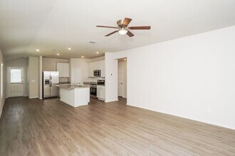 519 Roquefort St in New Braunfels, TX - Building Photo - Building Photo