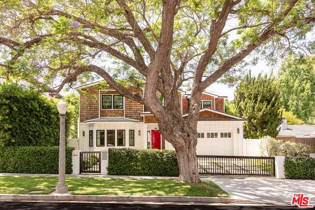 property at 4117 Dixie Canyon Ave