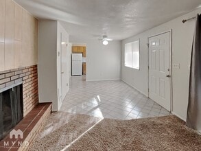 705 NE 108th Ave in Vancouver, WA - Foto de edificio - Building Photo