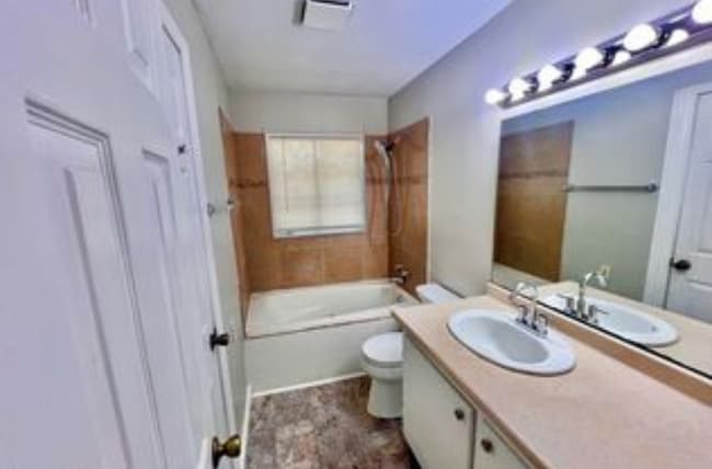 1311 Fernwood Dr in Jackson, MS - Building Photo - Building Photo