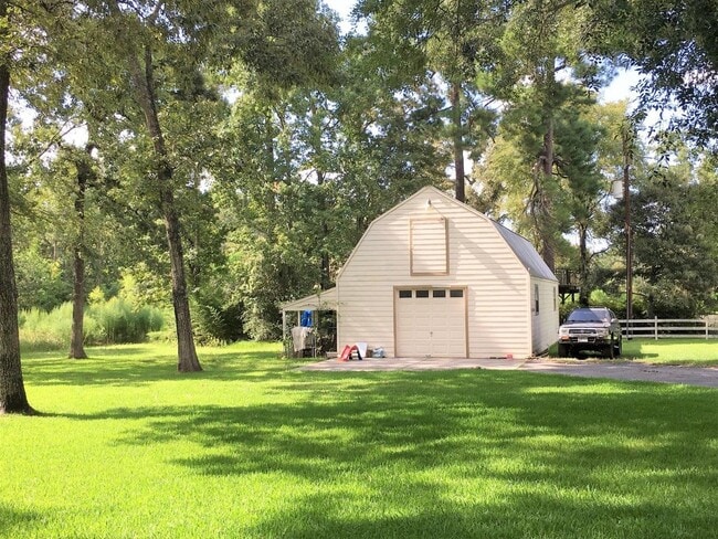 14216 Horseshoe Bend