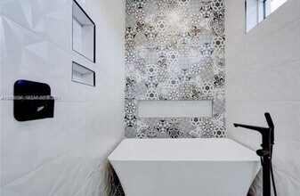 3904 SW 137th Ct in Miami, FL - Building Photo - Building Photo