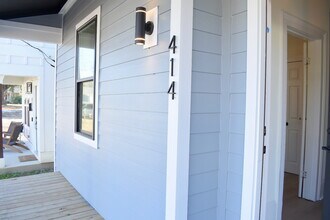 414 Queen St in Wilmington, NC - Foto de edificio - Building Photo