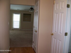 2206 Mayberry Loop Rd in Morehead City, NC - Building Photo - Building Photo
