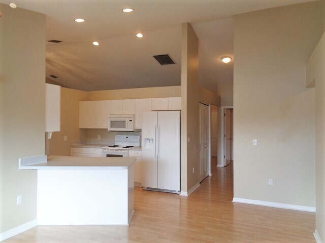 6744 66th Ave E in Bradenton, FL - Building Photo - Building Photo