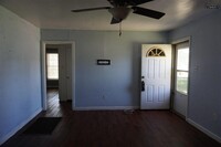 4305 Rhea Rd in Wichita Falls, TX - Foto de edificio - Building Photo