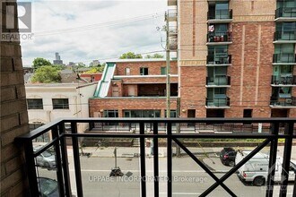 429-429 Kent St in Ottawa, ON - Building Photo - Building Photo