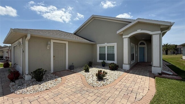 137 Ridge View Dr in Davenport, FL - Building Photo - Building Photo