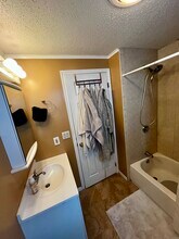 250 Congress Ave in Chelsea, MA - Foto de edificio - Building Photo