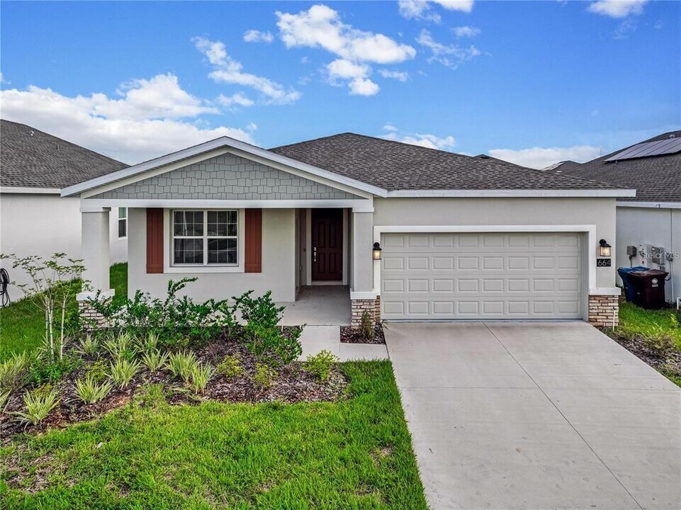 664 Tanaro Ln in Haines City, FL - Building Photo
