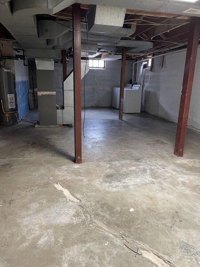 3111 Forest Ave in Great Bend, KS - Building Photo - Building Photo