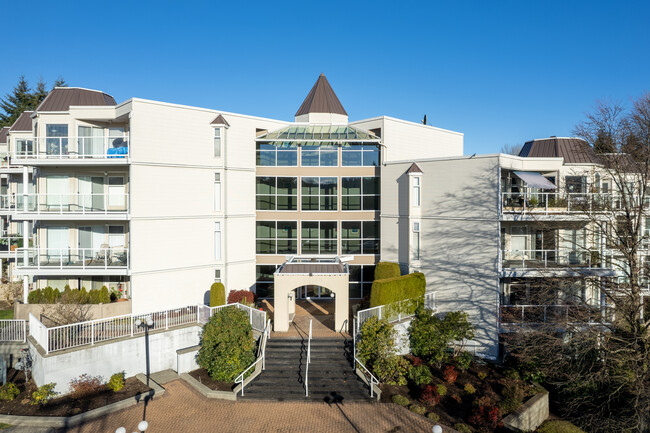 Mountainside in Coquitlam, BC - Building Photo - Building Photo