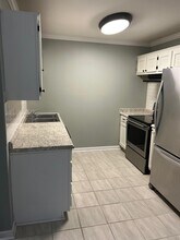 3309 Bridges St, Unit 14 in Morehead City, NC - Building Photo - Building Photo