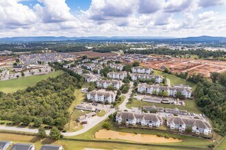 Gravity at 255 in Huntsville, AL - Building Photo - Building Photo