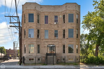 317 S Homan Ave in Chicago, IL - Building Photo - Primary Photo