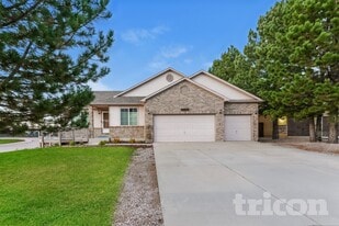 2326 Shoshone Valley Trail in Monument, CO - Building Photo