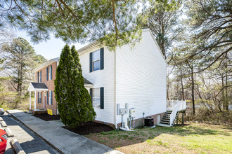 Cedar Commons in Salisbury, MD - Building Photo - Building Photo